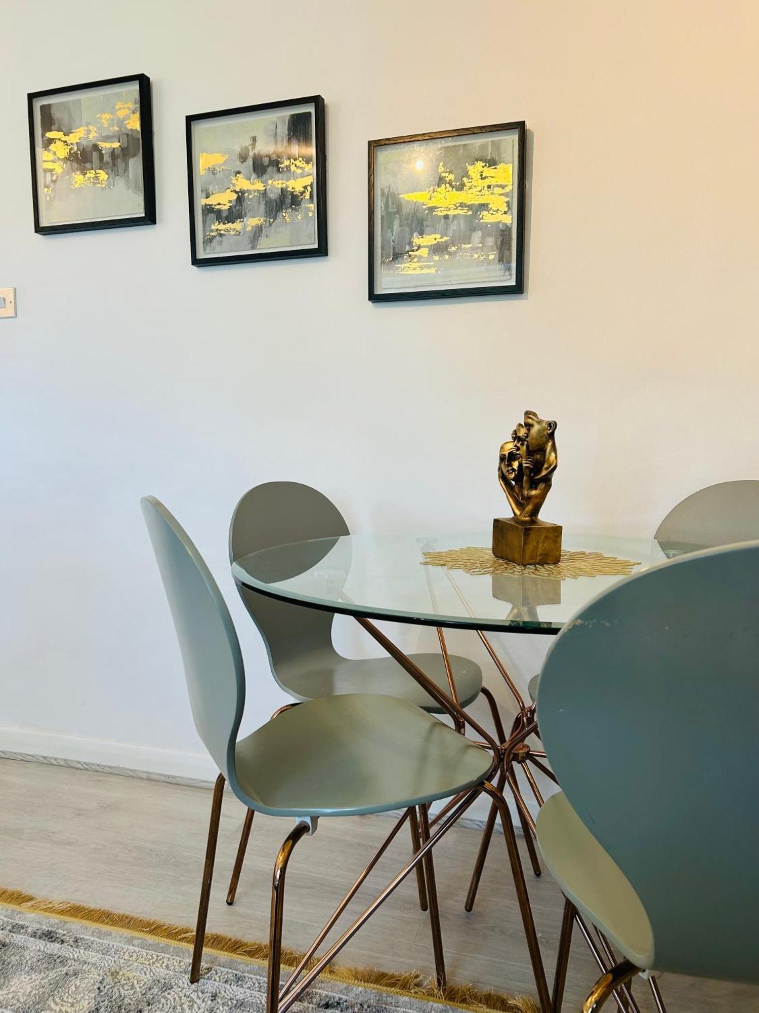 One Bedroom Flat In Chiswick W4 London Exterior photo